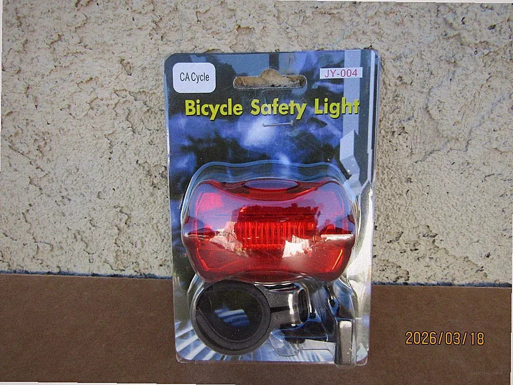 NEW REAR BICYCLE SAFETY LIGHT FOR LOWRIDER, CRUISER, BMX, MTB,CHOPPER TRICYCLE